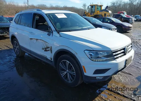 2019 Volkswagen Tiguan 2.0T Se/2.0T Sel/2.0T Sel R-Line/2.0T Sel R-Line Black from USA, damaged, VIN 3VV2B7AX7KM182191